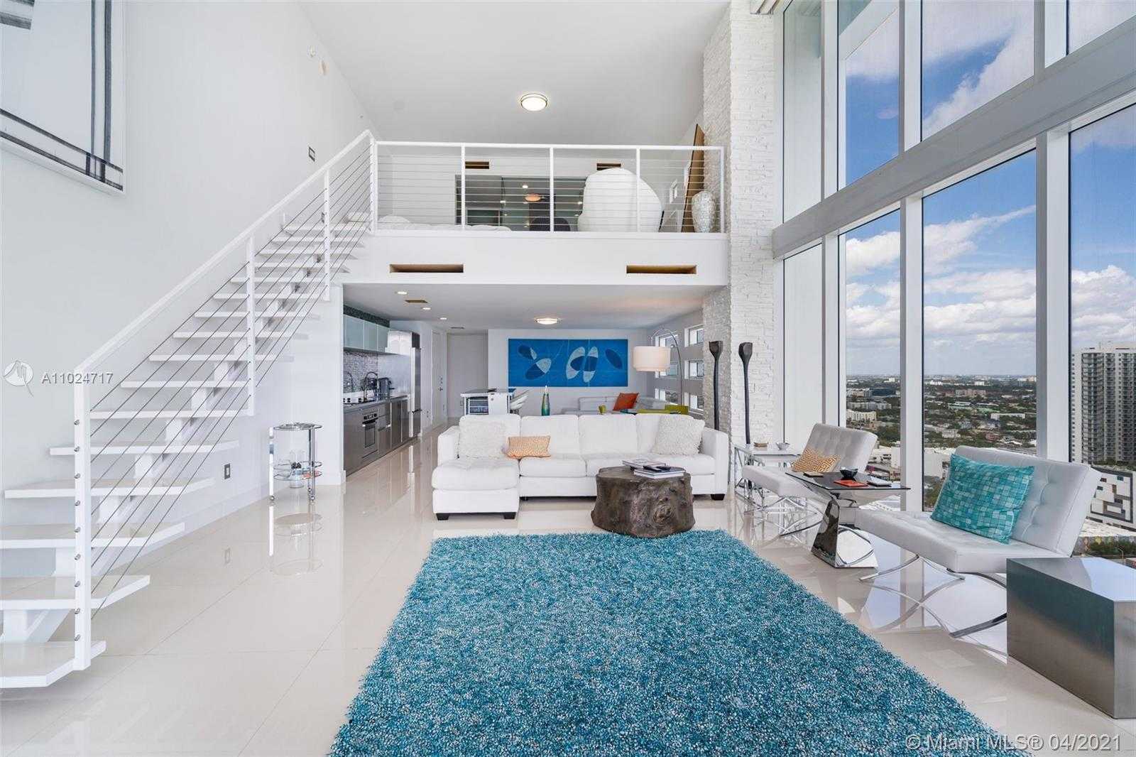 Small Image of 1040 BISCAYNE BLVD #2904, Miami Number 10