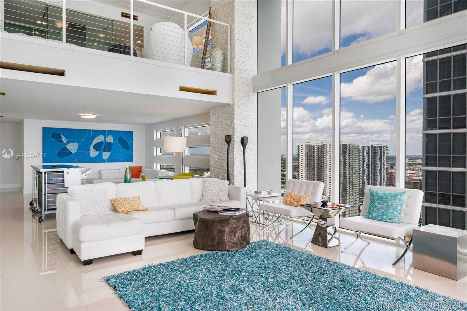 Small Image of 1040 BISCAYNE BLVD #2904, Miami Number 14