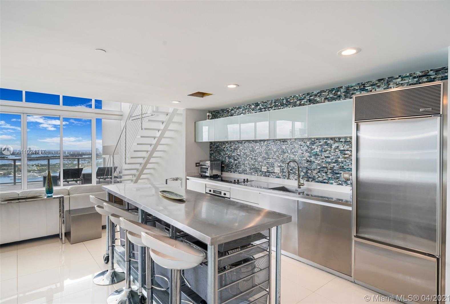 Small Image of 1040 BISCAYNE BLVD #2904, Miami Number 5