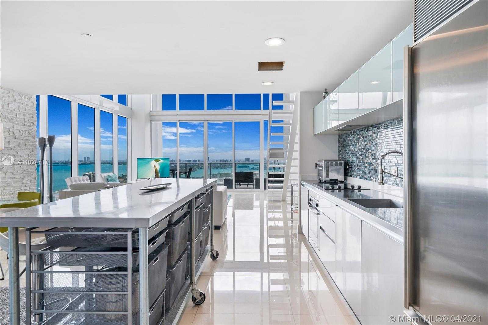 Small Image of 1040 BISCAYNE BLVD #2904, Miami Number 6