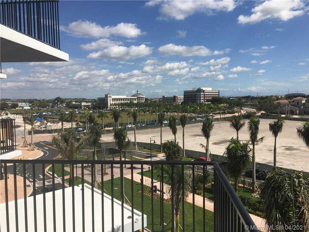 Small Image of 5252 PASEO BLVD #301, Doral Number 14