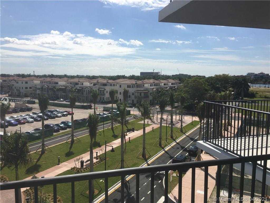 Small Image of 5252 PASEO BLVD #301, Doral Number 15