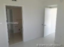 Small Image of 5252 PASEO BLVD #301, Doral Number 19