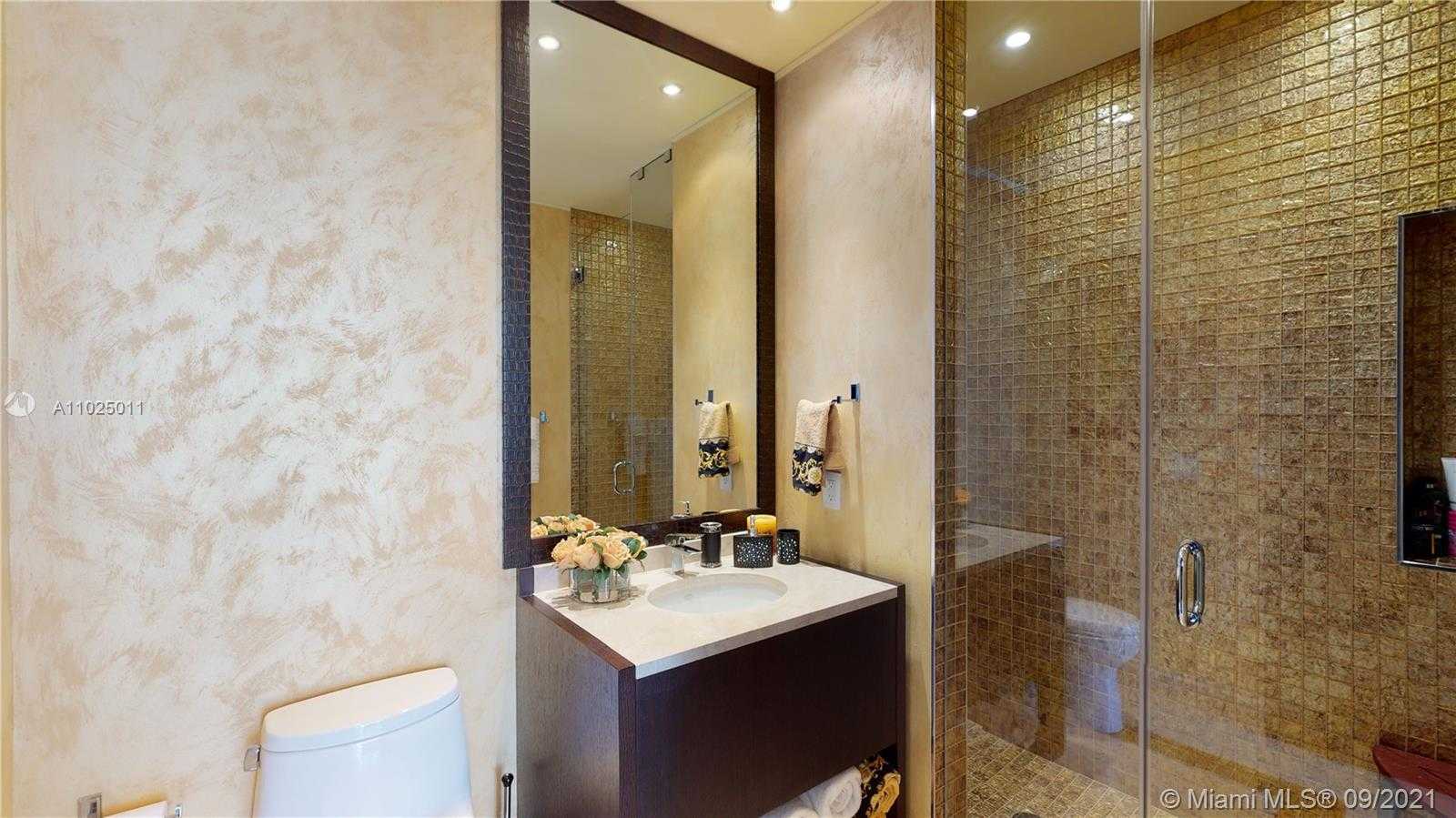 Small Image of 18201 COLLINS AVE #4501, Sunny Isles Beach Number 26