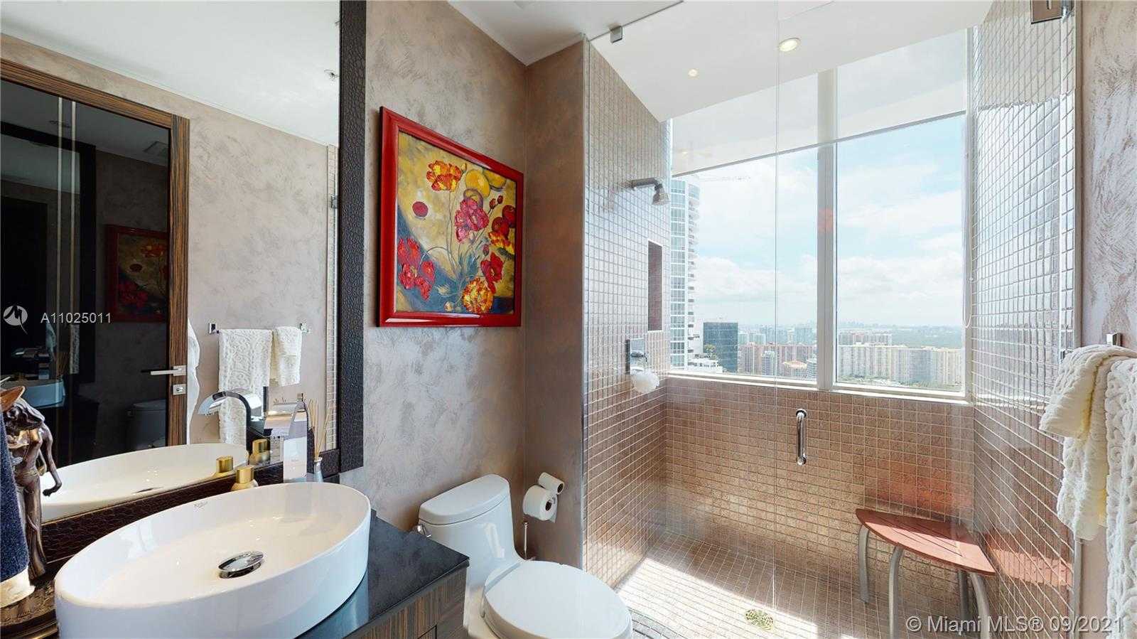 Small Image of 18201 COLLINS AVE #4501, Sunny Isles Beach Number 27