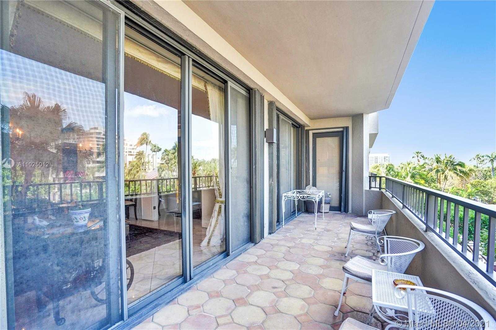 Small Image of 251 CRANDON BLVD #302, Key Biscayne Number 12