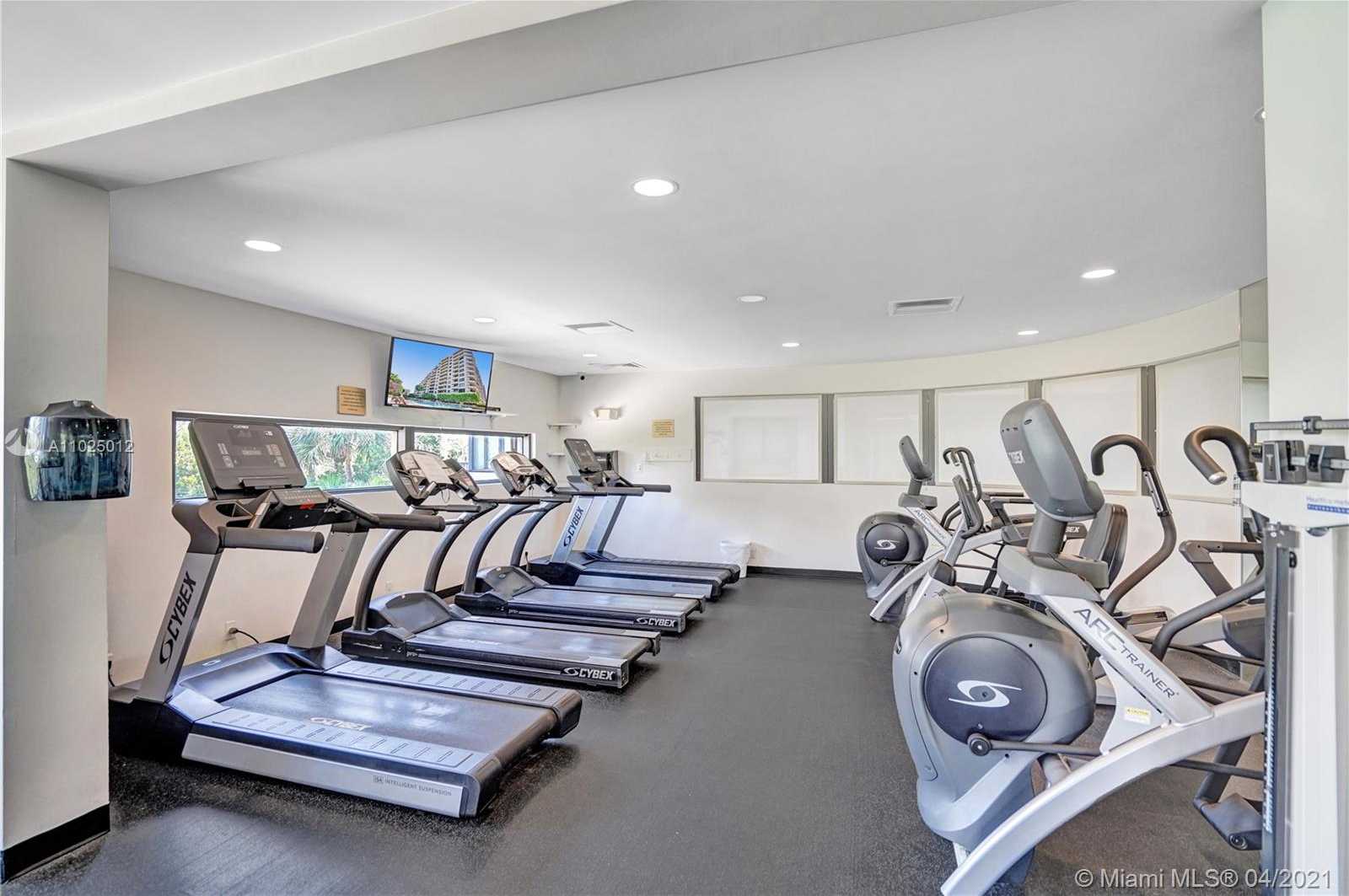 Small Image of 251 CRANDON BLVD #302, Key Biscayne Number 21
