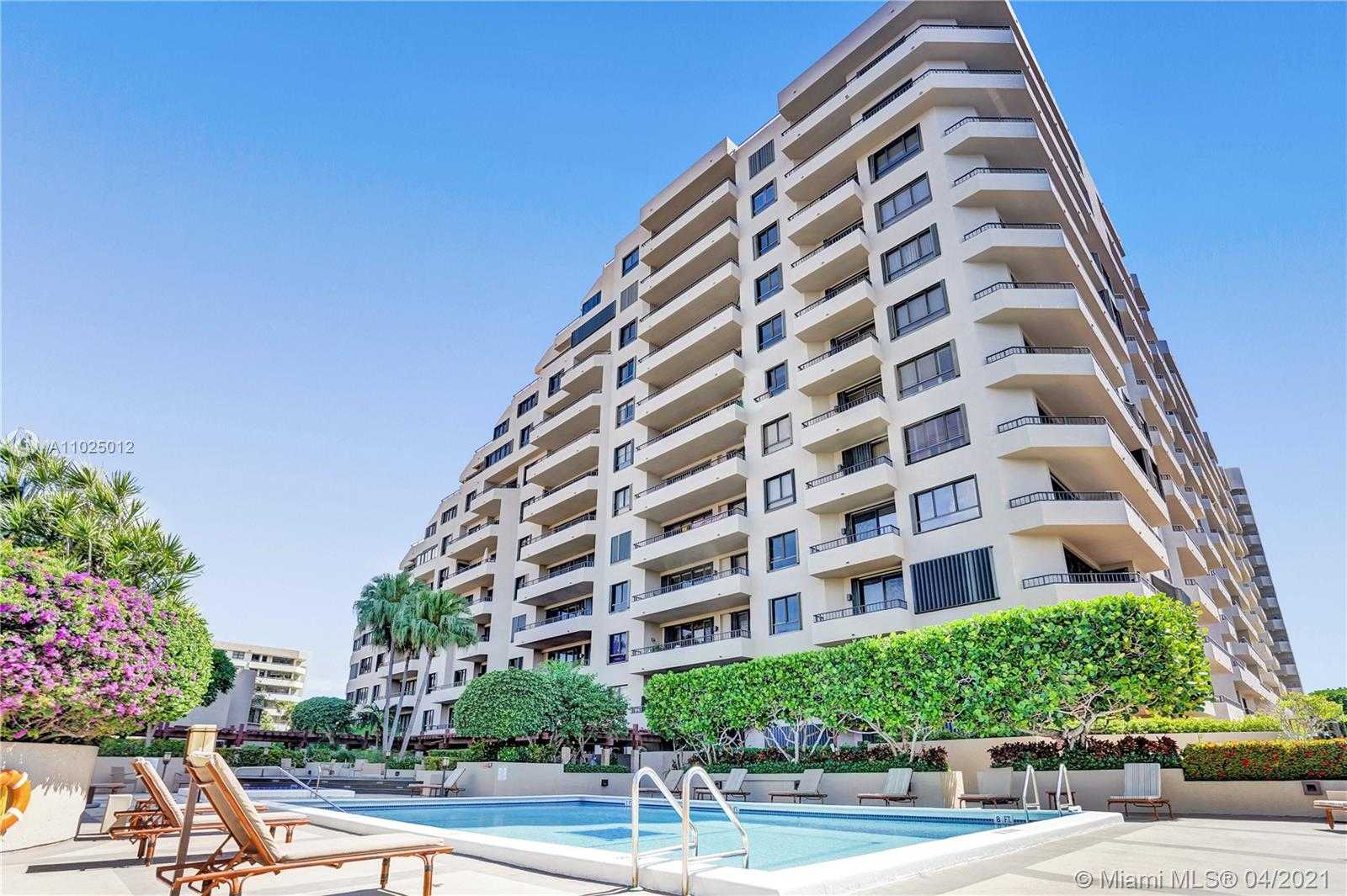 Small Image of 251 CRANDON BLVD #302, Key Biscayne Number 29
