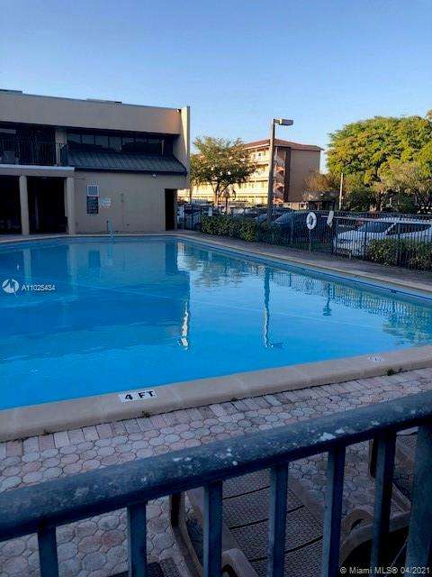Small Image of 17000 NORTH WEST 67TH AVE #148, Hialeah Number 34