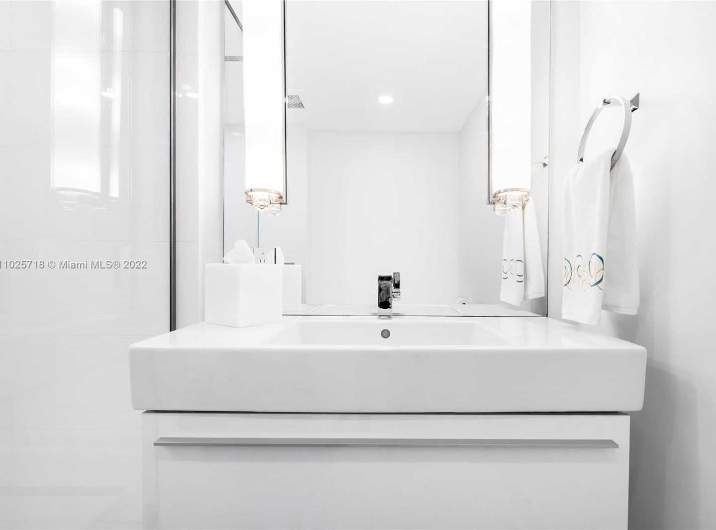 Small Image of 10155 COLLINS AVE #1805, Bal Harbour Number 26