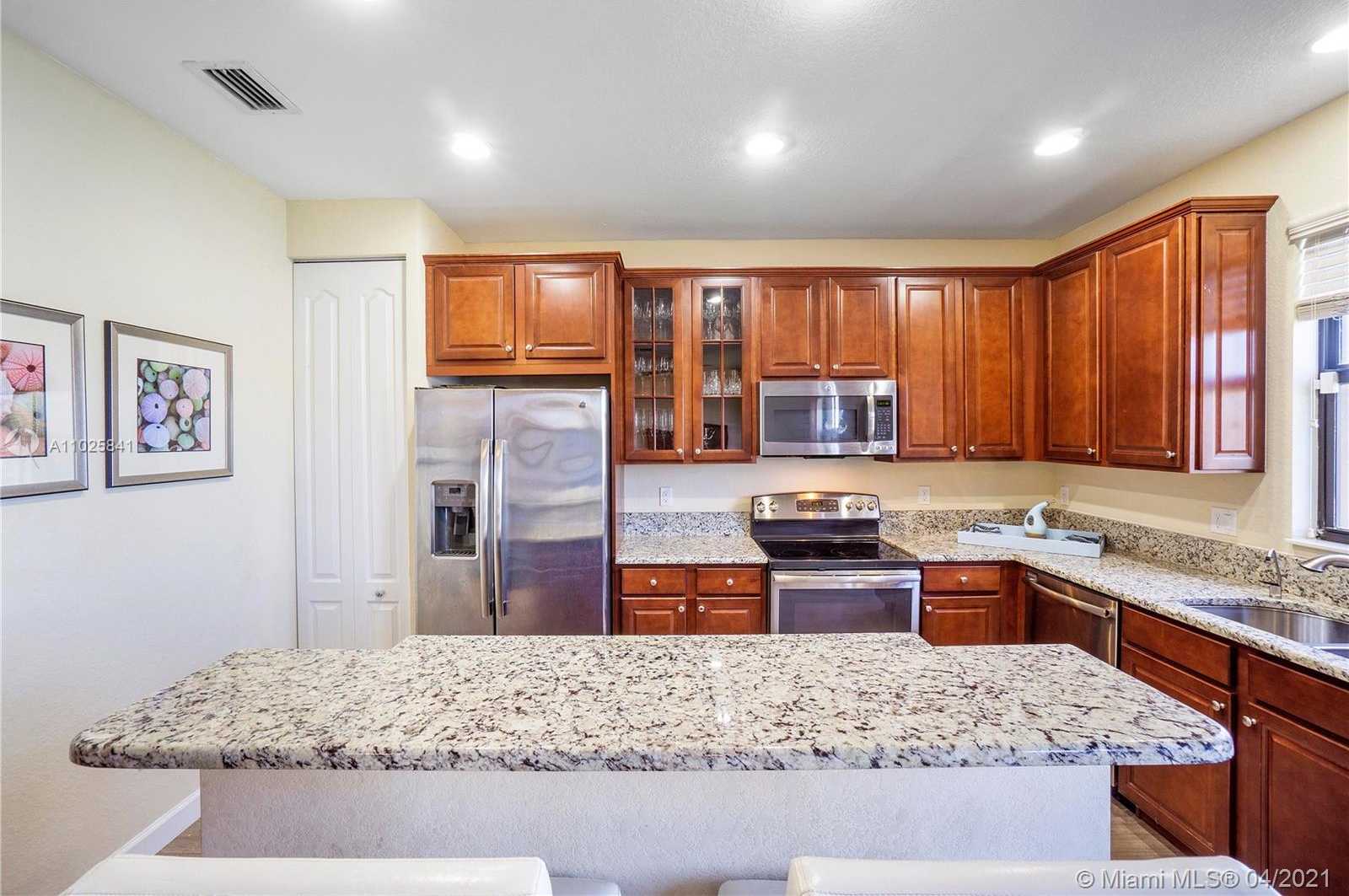 Small Image of 8415 LAKEVIEW TRL #8415, Parkland Number 10