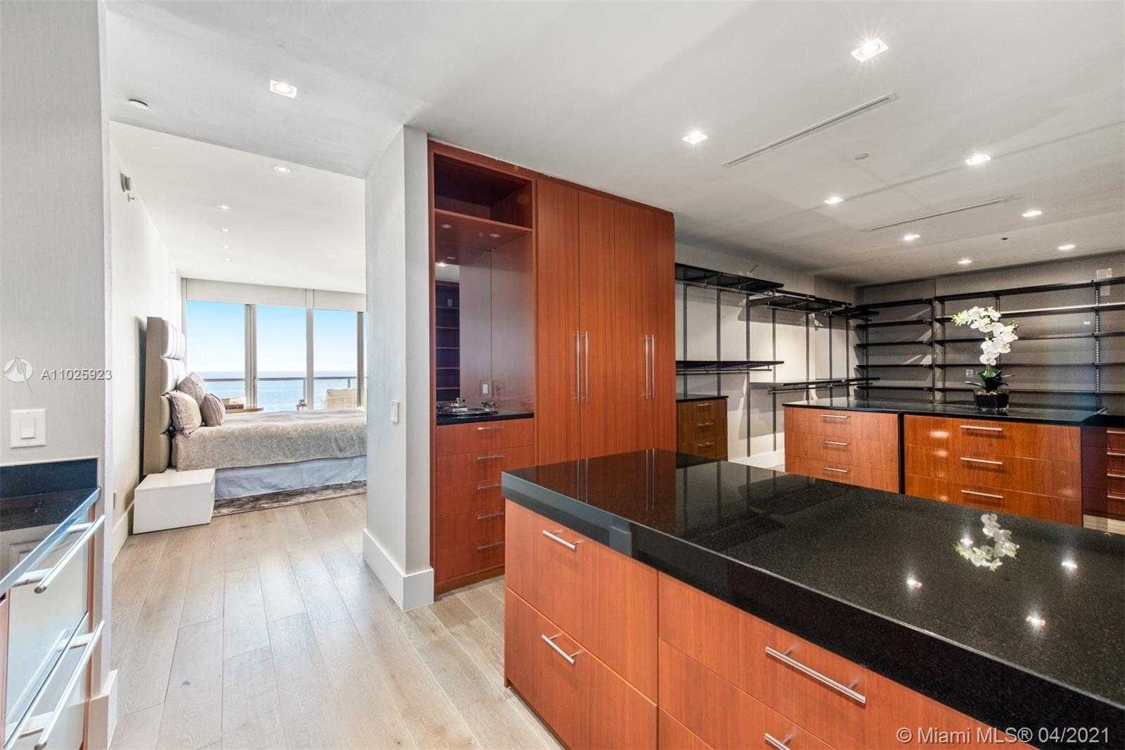 Small Image of 9701 COLLINS AVE #PH2702-03 #2703S, Bal Harbour Number 21