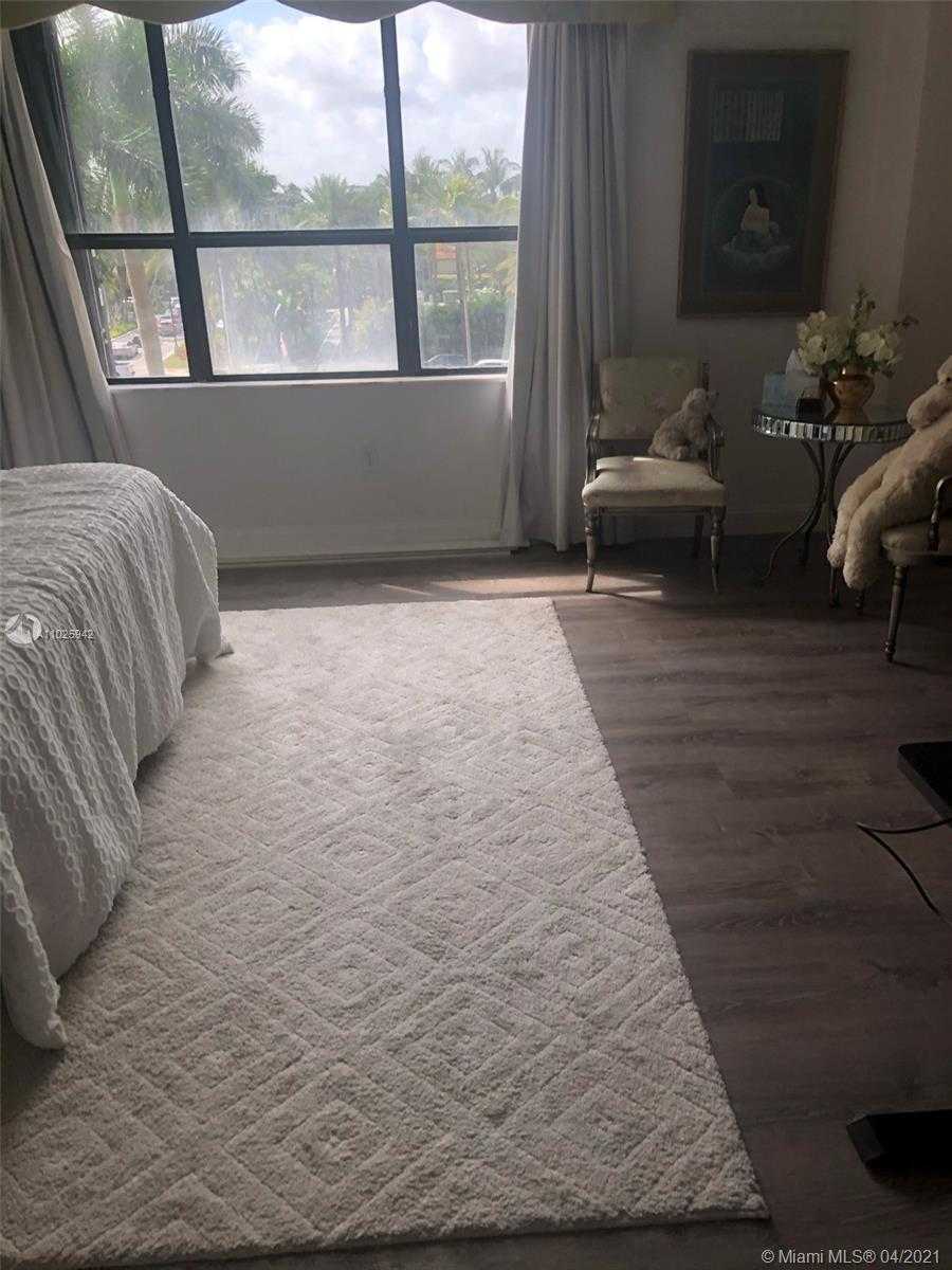 Small Image of 9801 COLLINS AVE #5L, Bal Harbour Number 14