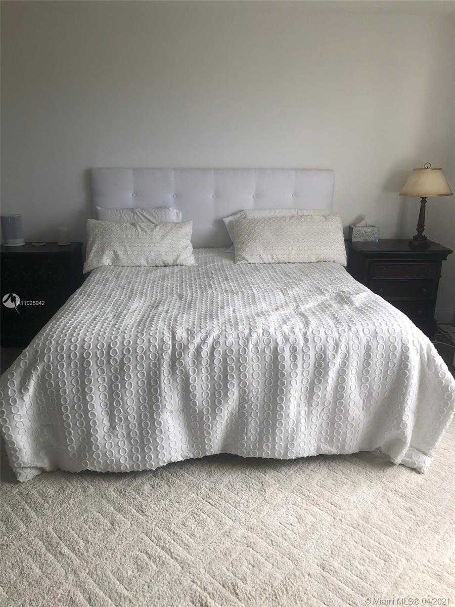 Small Image of 9801 COLLINS AVE #5L, Bal Harbour Number 15