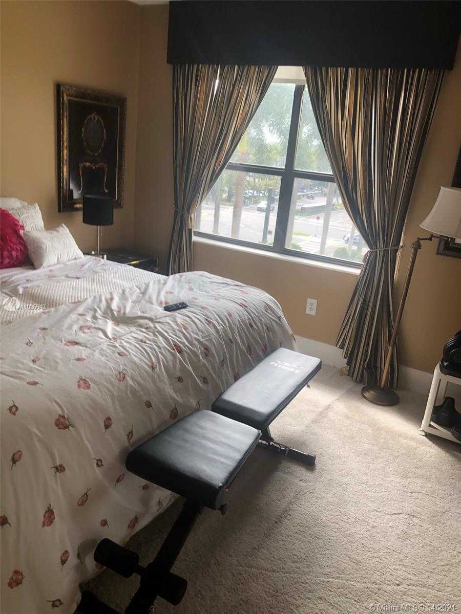 Small Image of 9801 COLLINS AVE #5L, Bal Harbour Number 18