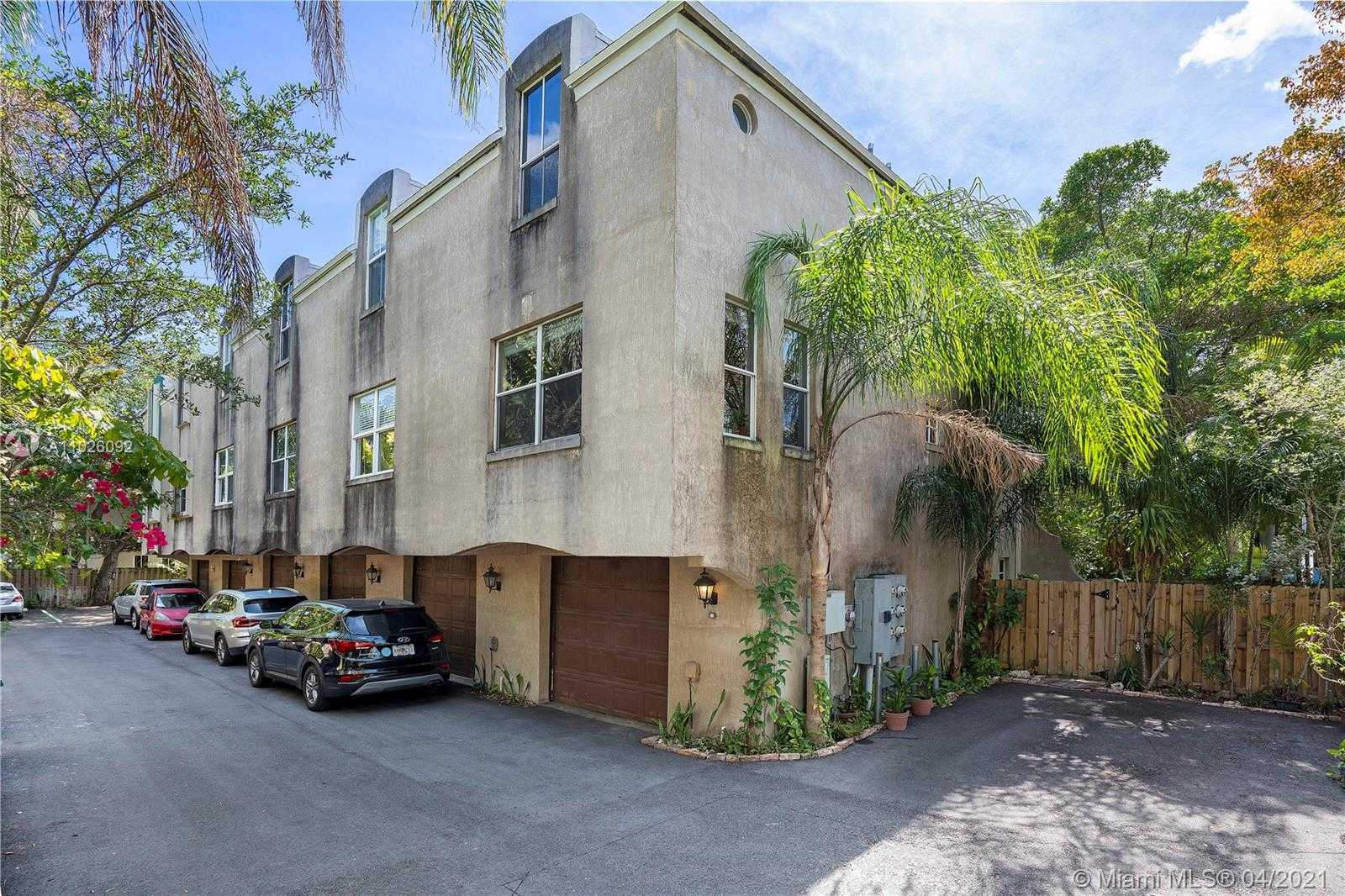 Small Image of 3005 VIRGINIA ST #14, Miami Number 2
