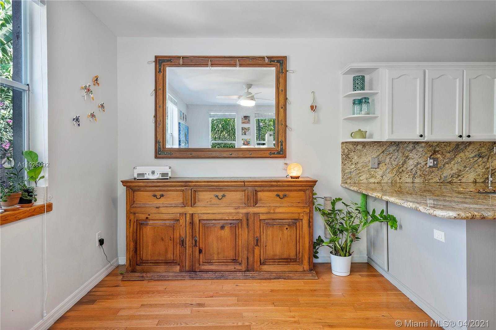 Small Image of 3005 VIRGINIA ST #14, Miami Number 23