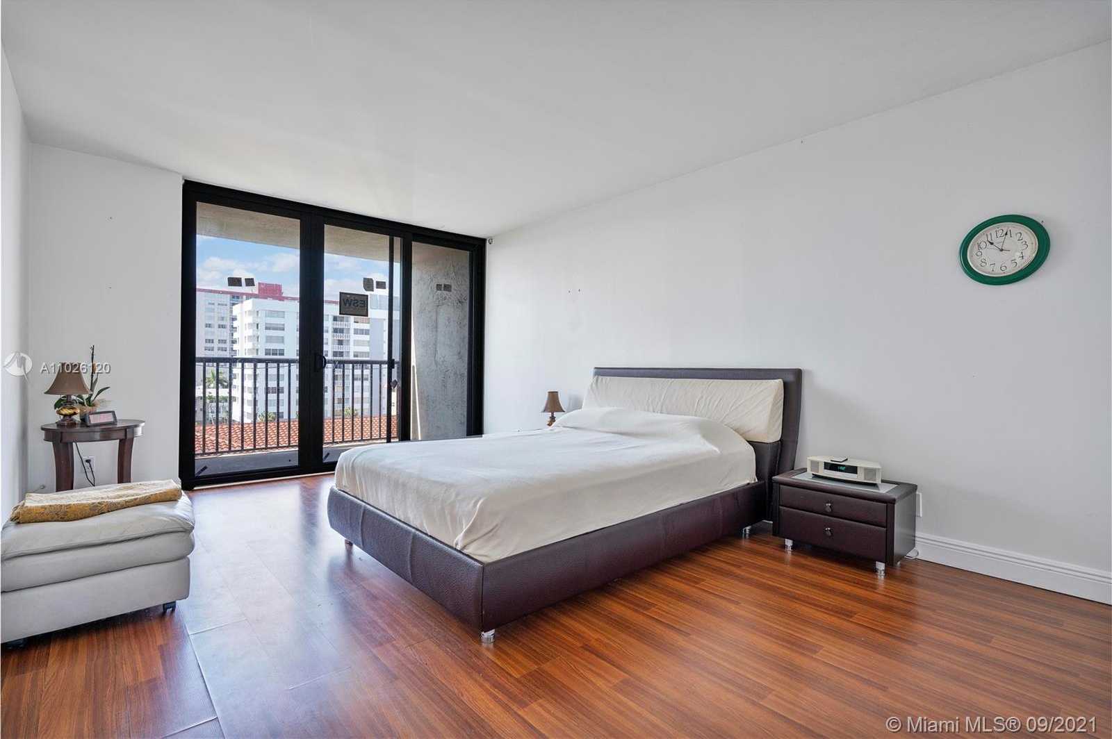 Small Image of 2049 SOUTH OCEAN DR #603, Hallandale Beach Number 25