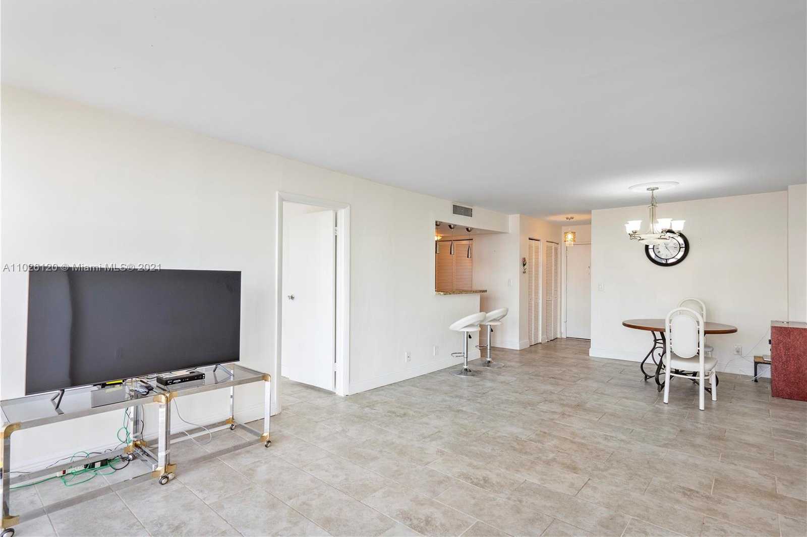 Small Image of 2049 SOUTH OCEAN DR #603, Hallandale Beach Number 3