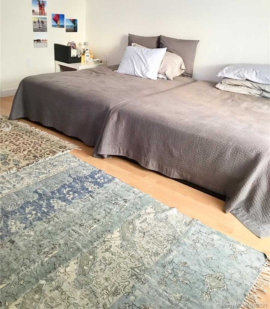 Small Image of 425 GRAPETREE DR #209, Key Biscayne Number 17