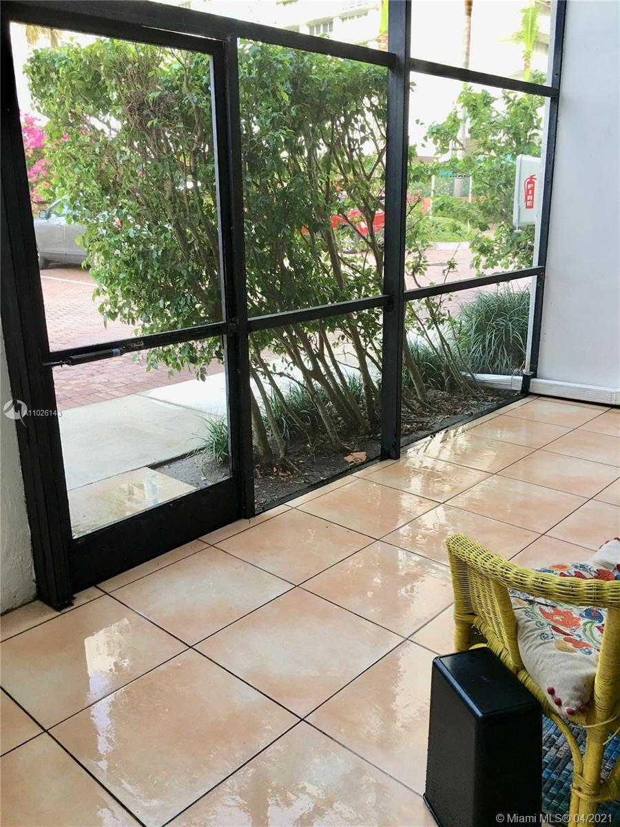 Small Image of 425 GRAPETREE DR #209, Key Biscayne Number 22