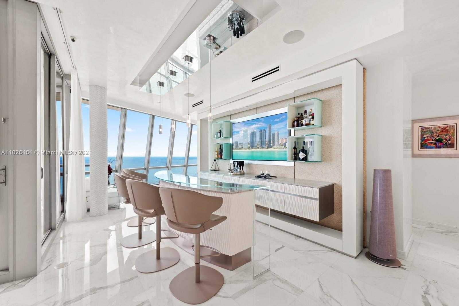 Small Image of 17121 COLLINS AVE #4604, Sunny Isles Beach Number 3
