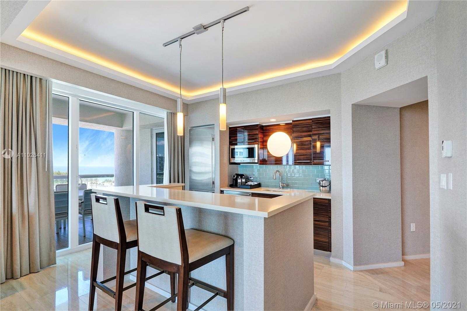 Small Image of 551 N Fort Lauderdale Beach Blvd, Fort Lauderdale, FL 33304, USA Number 10