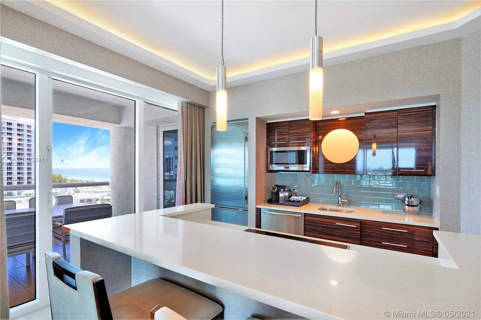 Small Image of 551 N Fort Lauderdale Beach Blvd, Fort Lauderdale, FL 33304, USA Number 17