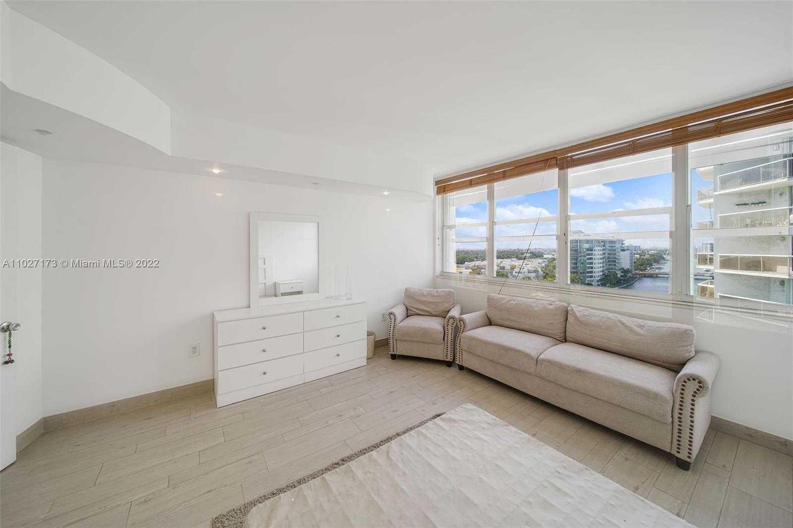 Small Image of 5838 COLLINS AVE #10A, Miami Beach Number 29