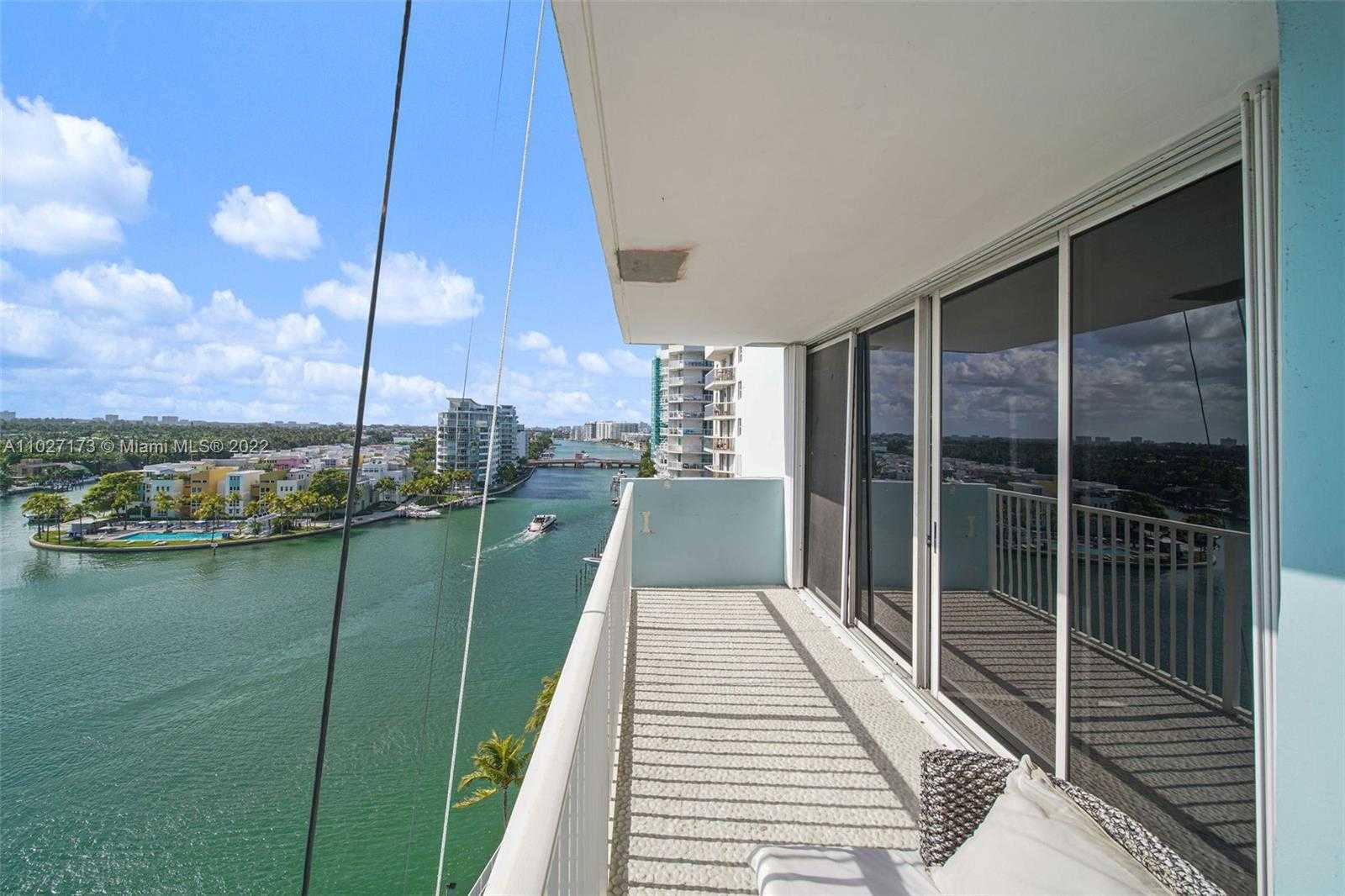 Small Image of 5838 COLLINS AVE #10A, Miami Beach Number 33