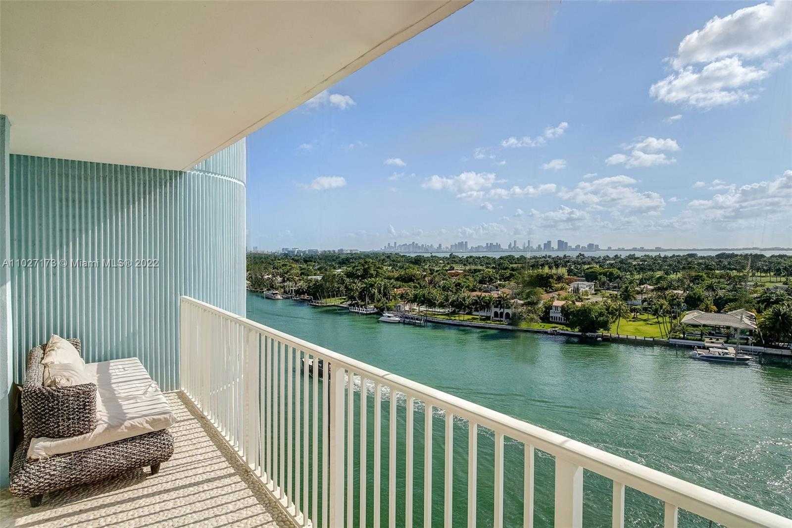 Small Image of 5838 COLLINS AVE #10A, Miami Beach Number 4