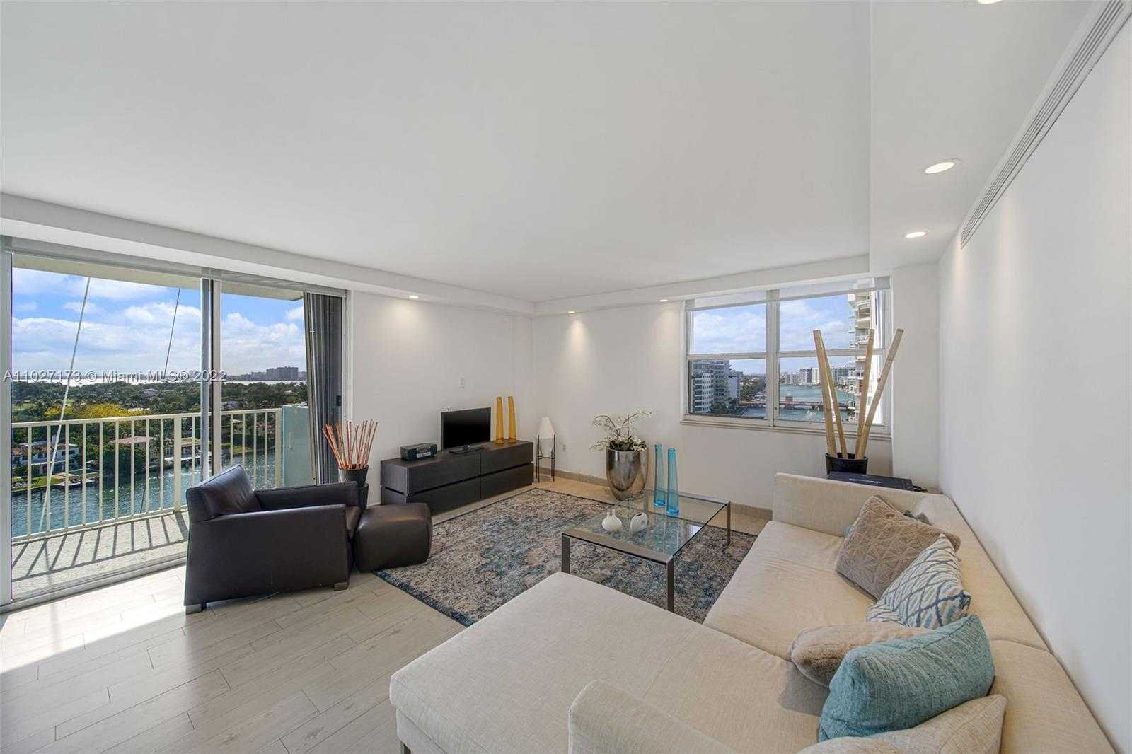 Small Image of 5838 COLLINS AVE #10A, Miami Beach Number 7