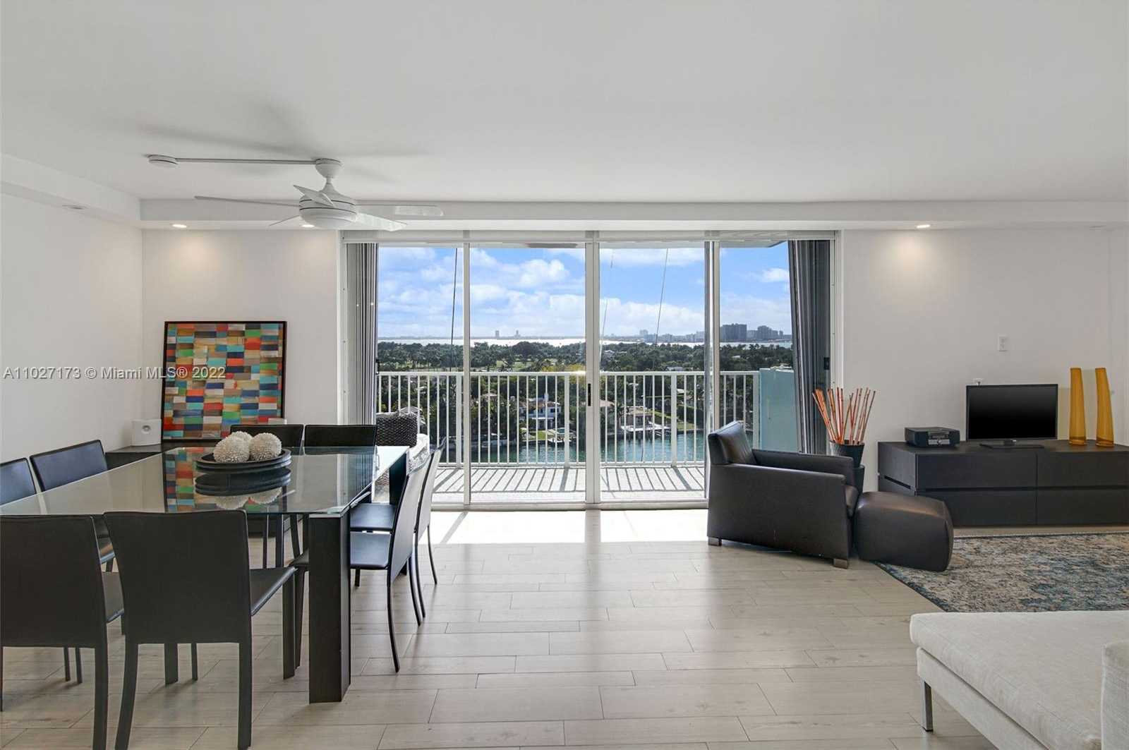 Small Image of 5838 COLLINS AVE #10A, Miami Beach Number 9