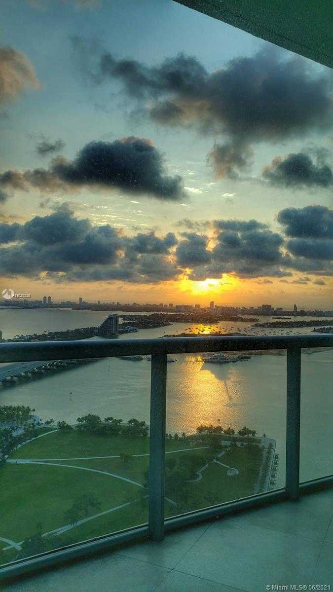 Small Image of 888 BISCAYNE BLVD #4612, Miami Number 11