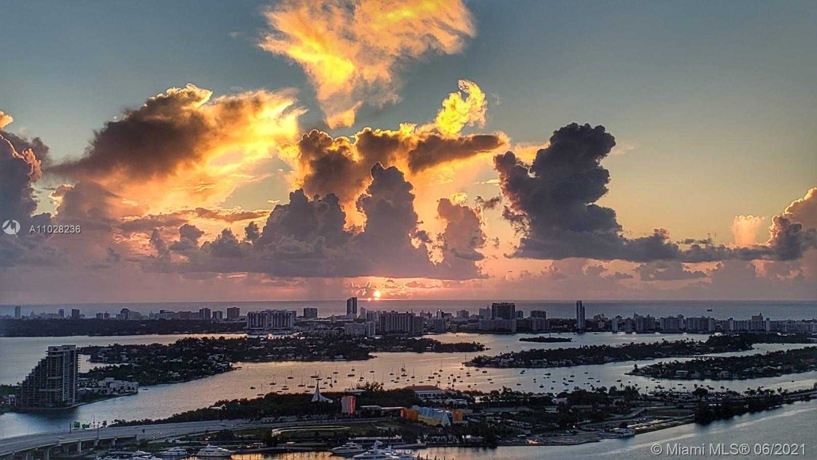 Small Image of 888 BISCAYNE BLVD #4612, Miami Number 19