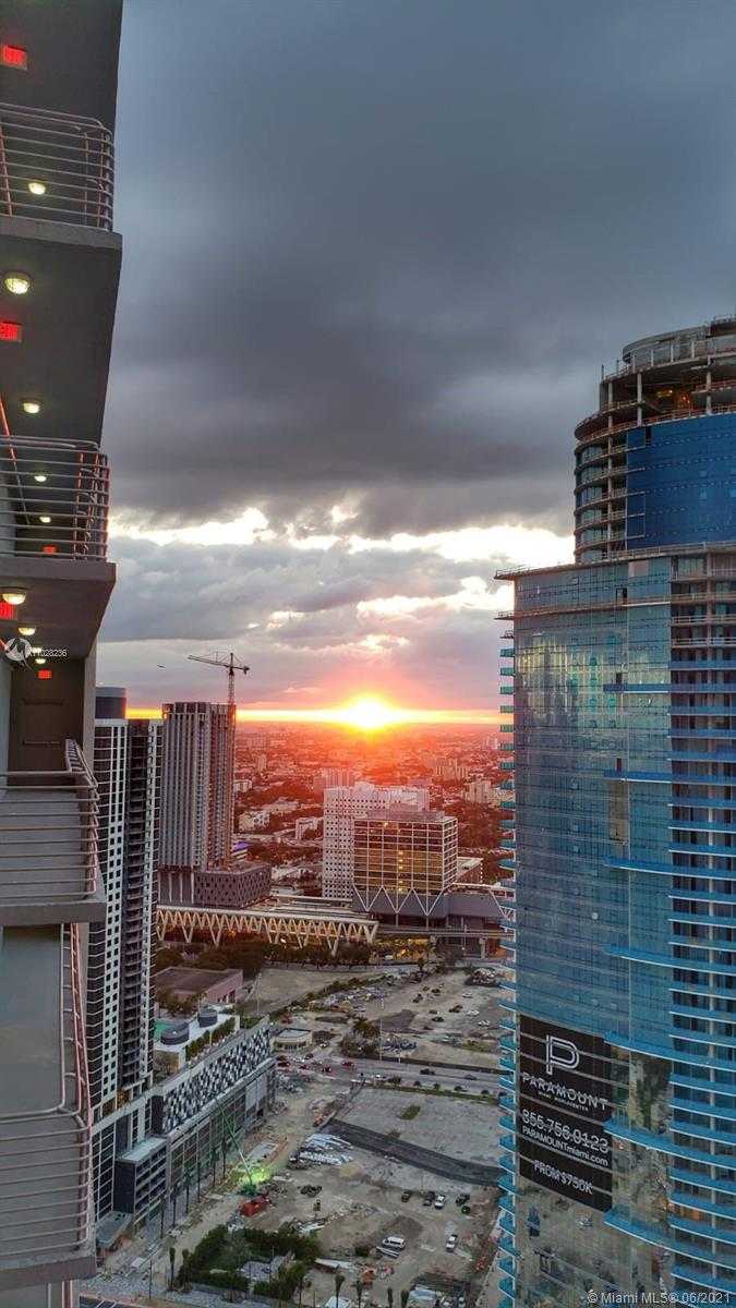Small Image of 888 BISCAYNE BLVD #4612, Miami Number 20