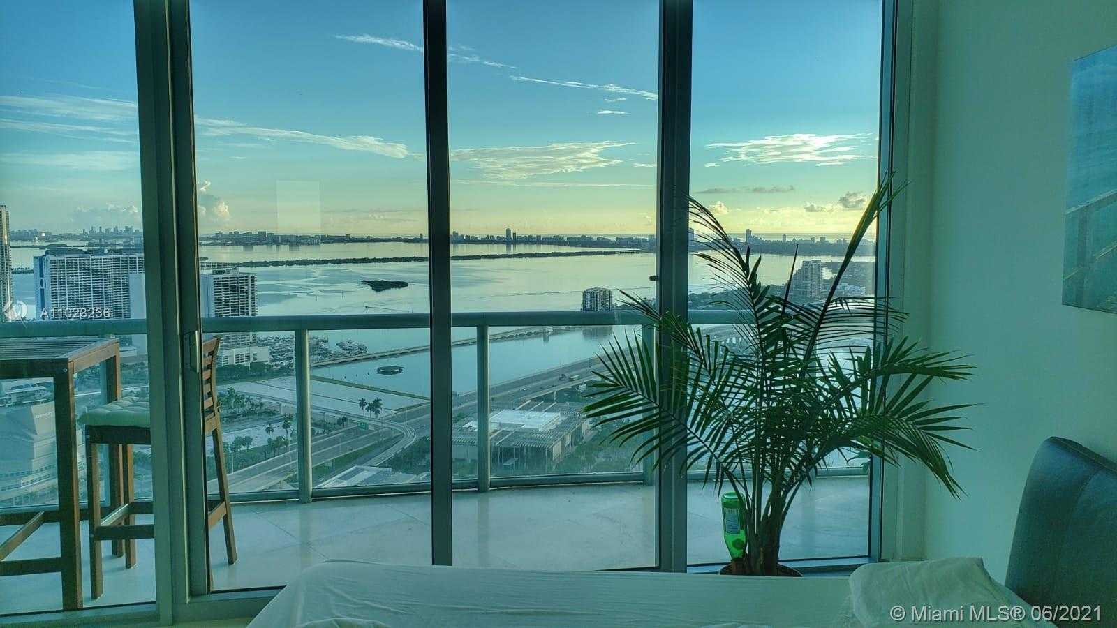 Small Image of 888 BISCAYNE BLVD #4612, Miami Number 27