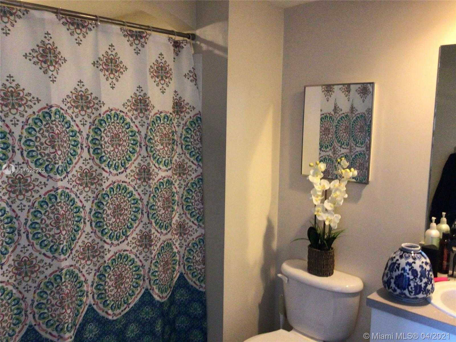 Small Image of 9201 COLLINS AVE #921, Surfside Number 13