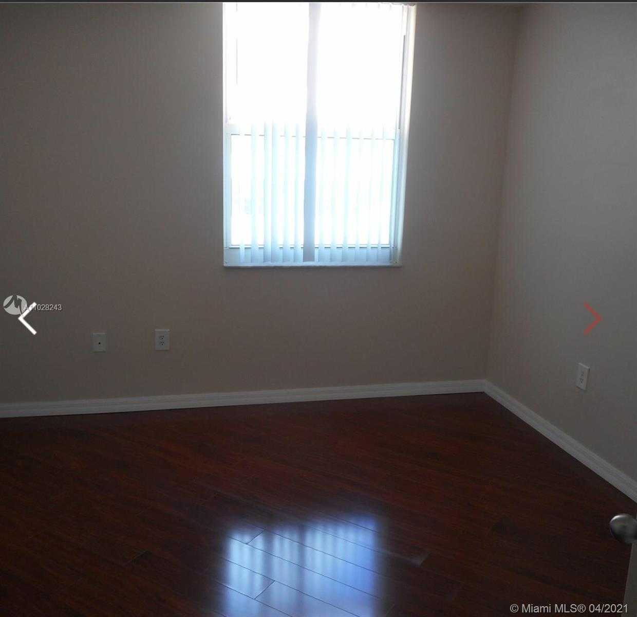 Small Image of 9201 COLLINS AVE #921, Surfside Number 6