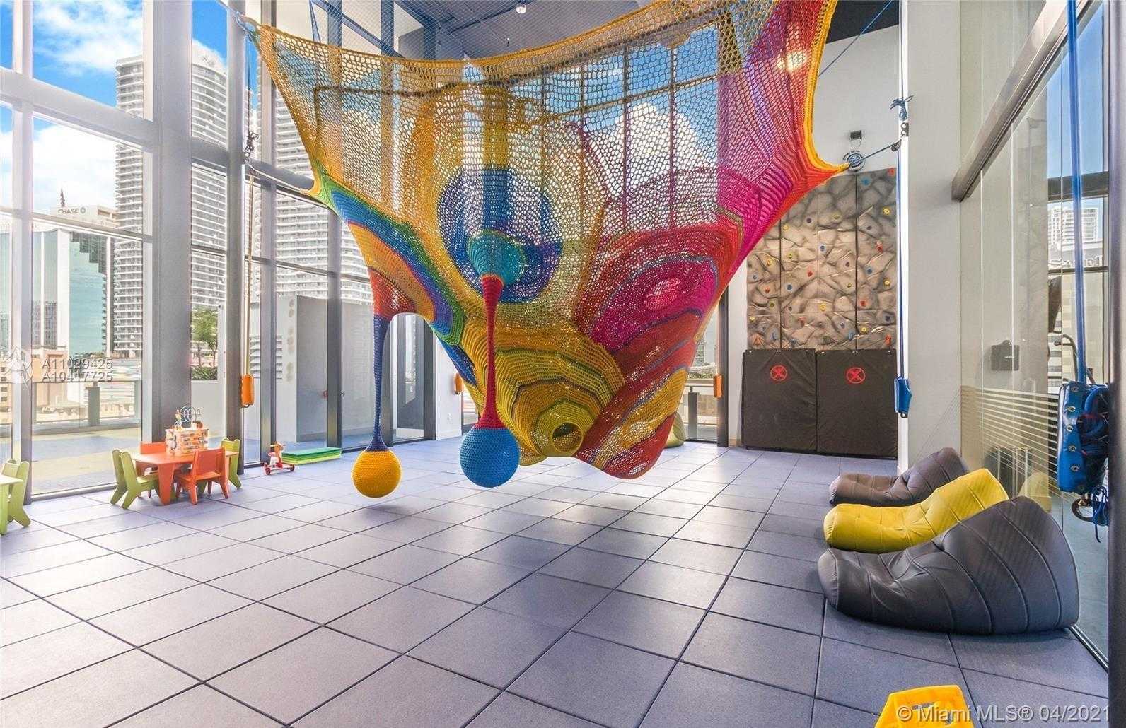 Small Image of 1010 BRICKELL AVE #3109, Miami Number 31