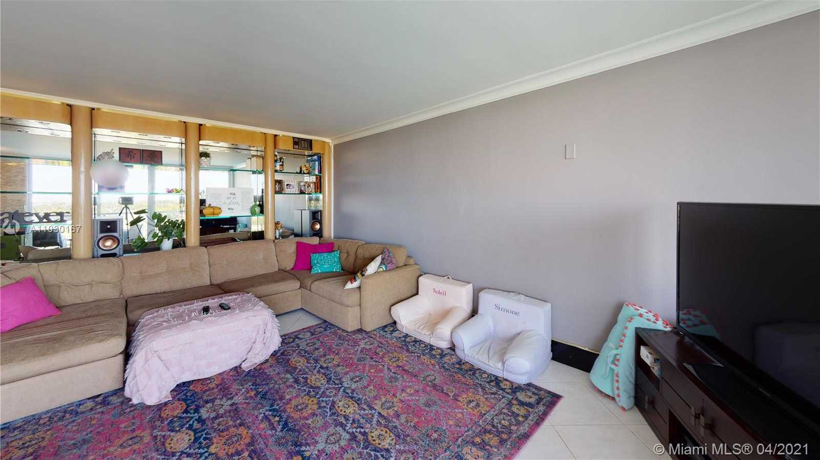Small Image of 5750 COLLINS AVE #8B/8A, Miami Beach Number 22