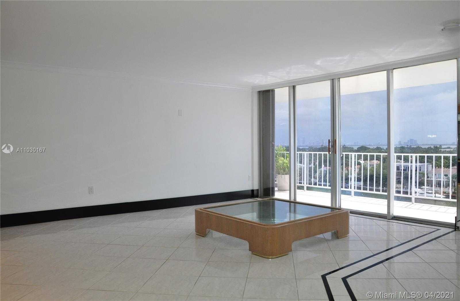 Small Image of 5750 COLLINS AVE #8B/8A, Miami Beach Number 4