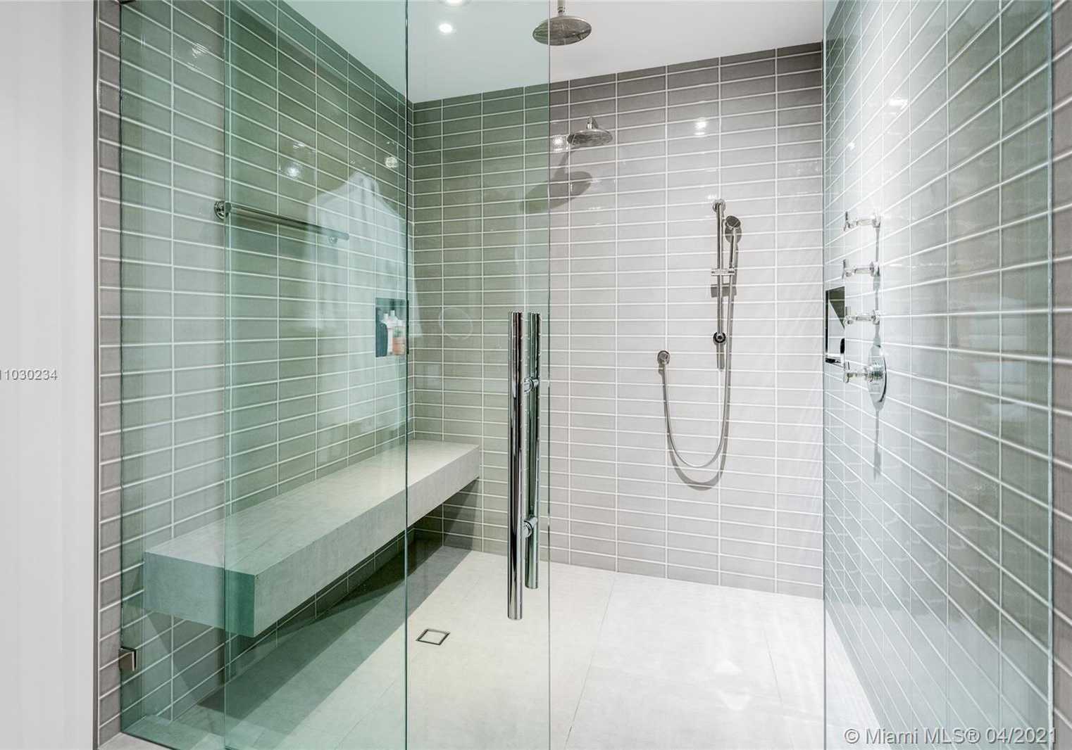 Small Image of 17121 COLLINS AVE #2105/04, Sunny Isles Beach Number 21