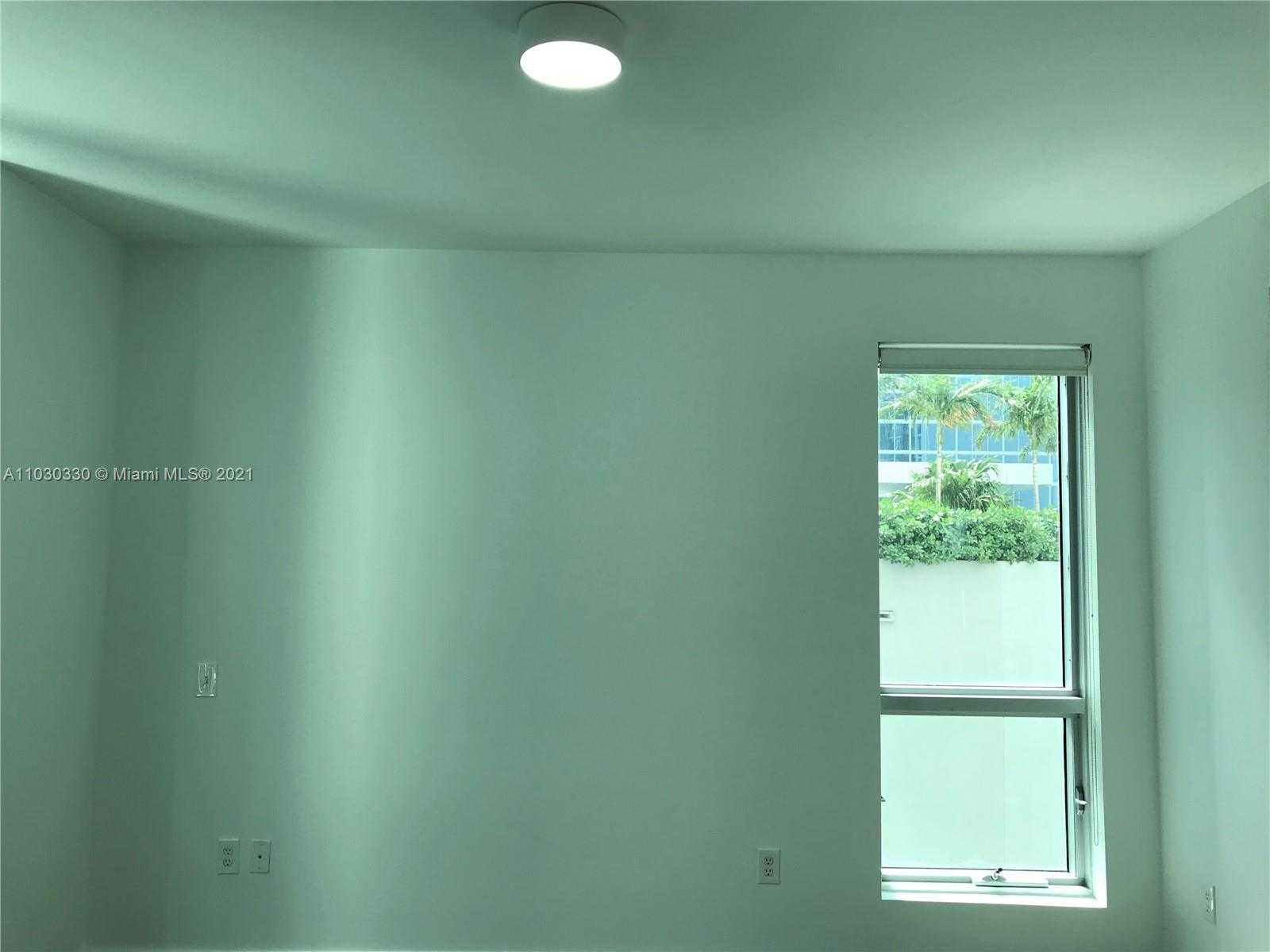 Small Image of 300 SOUTH BISCAYNE BLVD #L-1202, Miami Number 14