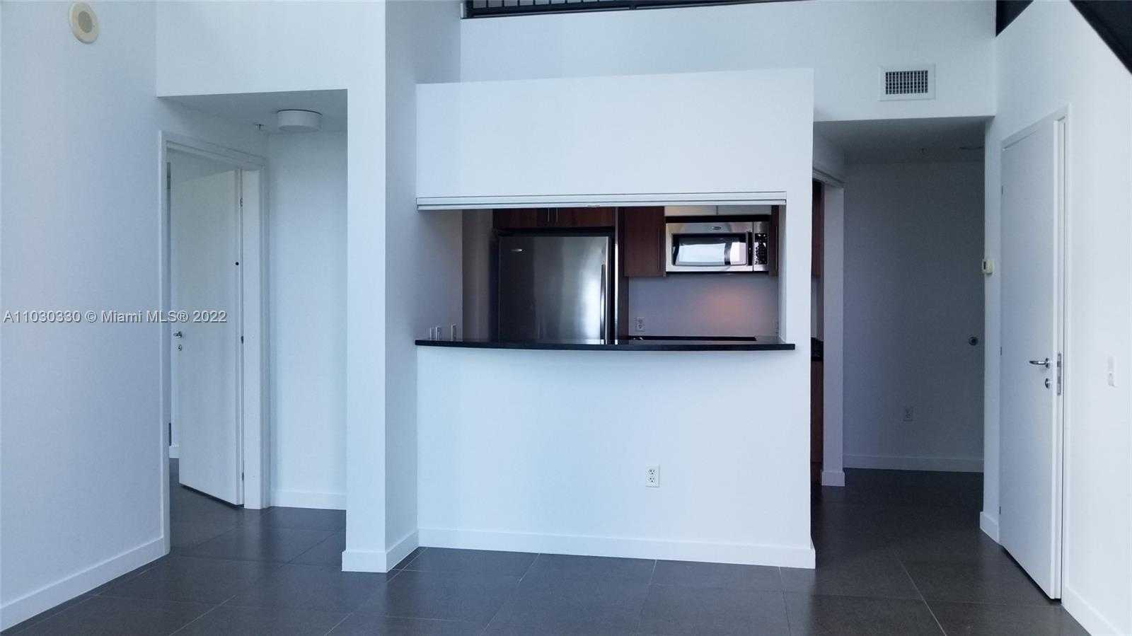 Small Image of 300 SOUTH BISCAYNE BLVD #L-1202, Miami Number 18