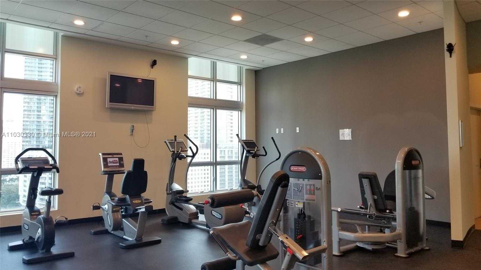 Small Image of 300 SOUTH BISCAYNE BLVD #L-1202, Miami Number 29