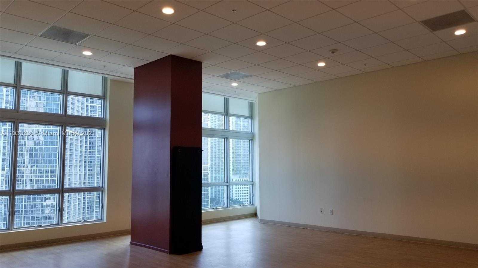 Small Image of 300 SOUTH BISCAYNE BLVD #L-1202, Miami Number 33