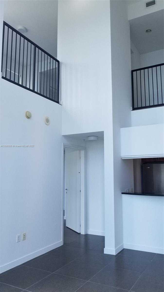Small Image of 300 SOUTH BISCAYNE BLVD #L-1202, Miami Number 37