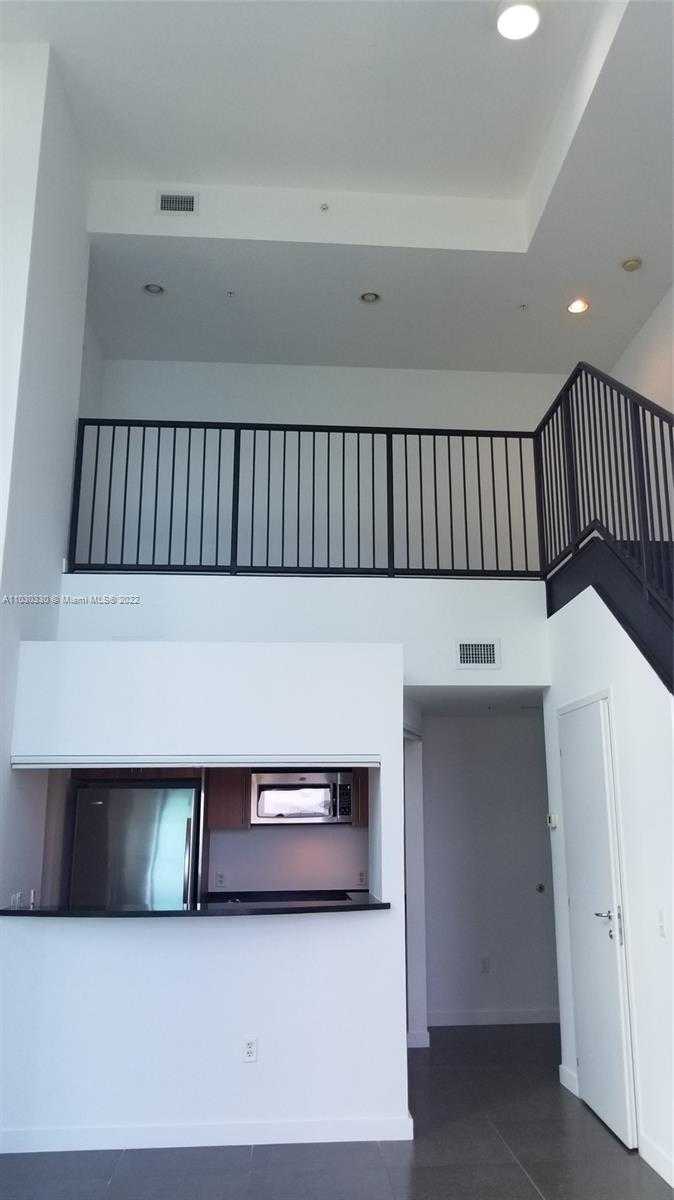 Small Image of 300 SOUTH BISCAYNE BLVD #L-1202, Miami Number 38