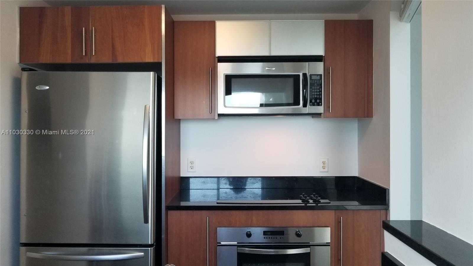 Small Image of 300 SOUTH BISCAYNE BLVD #L-1202, Miami Number 6